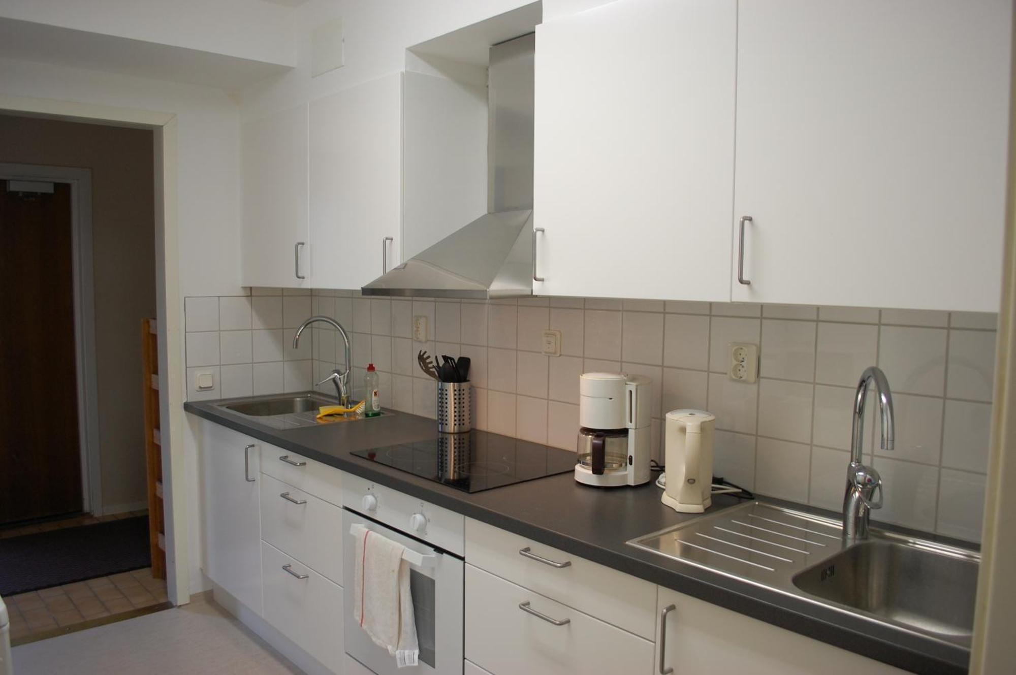 Allegarden Kastloesa Vandrarhem Ngoại thất bức ảnh