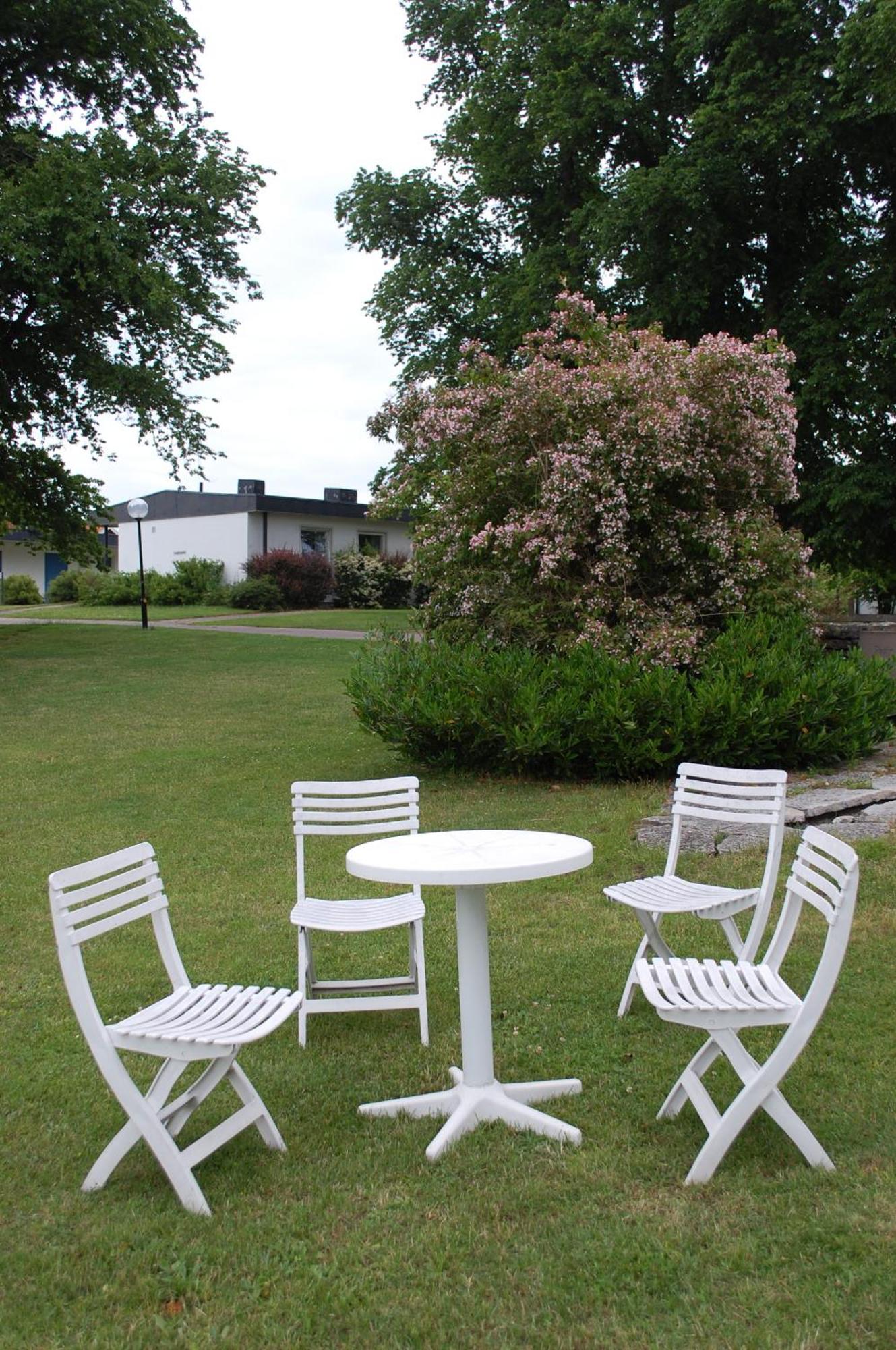 Allegarden Kastloesa Vandrarhem Ngoại thất bức ảnh